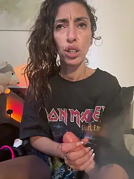 Amani_thewolf Live XXX-chat