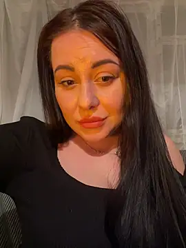 DaisyStreet's Live XXX Chat