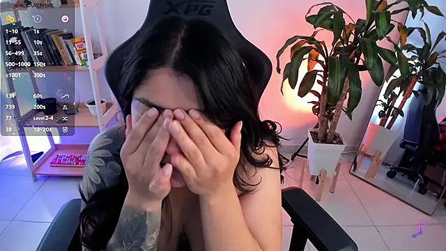 karlie02_ Live XXX-chat