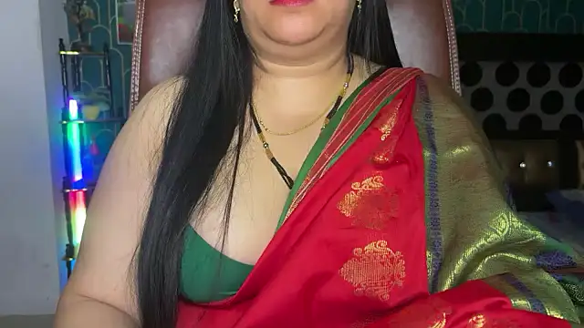 XXX chat uživo modela FlatVincy4