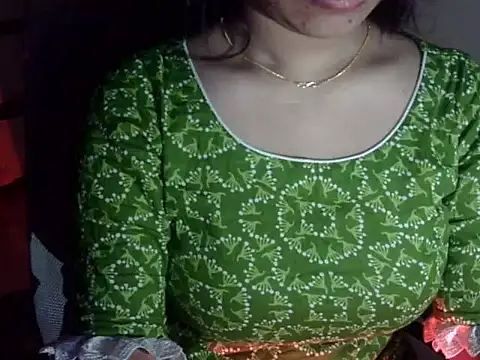 KHWAHIS- – webcam-show