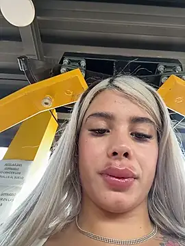 YouCandiSumisa: онлайн-секс-чат