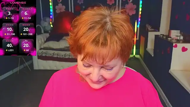 Kira_Kenett Live XXX-chat