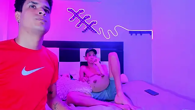 Lucky_boys__X Webcamshow