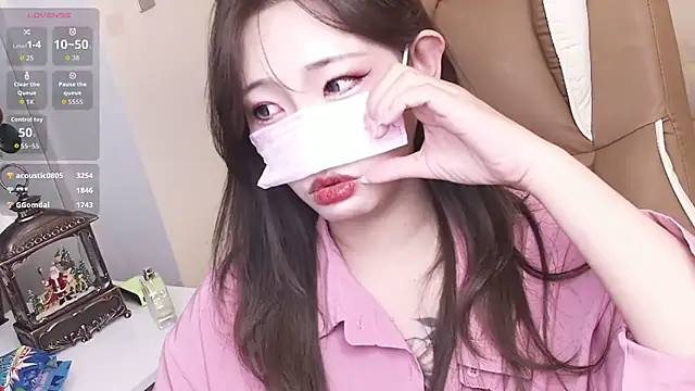 Milk_Sola: онлайн-секс-чат