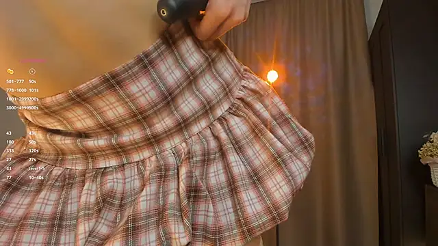 Xo_Laura Live XXX-chat