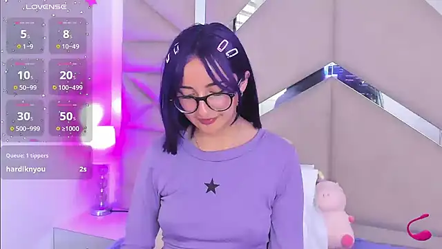 XXX chat uživo modela Dreammy_Kitty