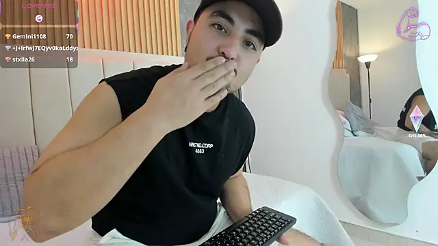 marcus_harris: απευθείας συνομιλία ΧΧΧ