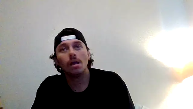 XXX chat uživo modela Tallhungandcloudy