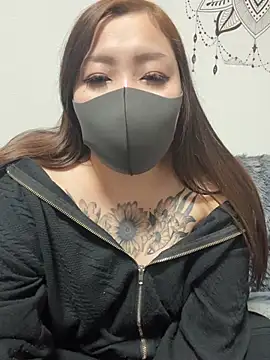 ran_cha_'s Webcam Show