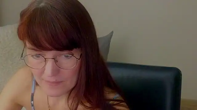 Fritha 现场XXX聊天