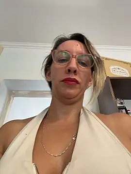 Gatitacarlita Live XXX-Chat