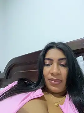 Show modela CyBettyboop na web-kameri