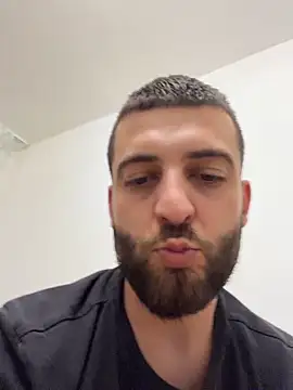 Pablo_Hornyguy95 Chat XXX in diretta