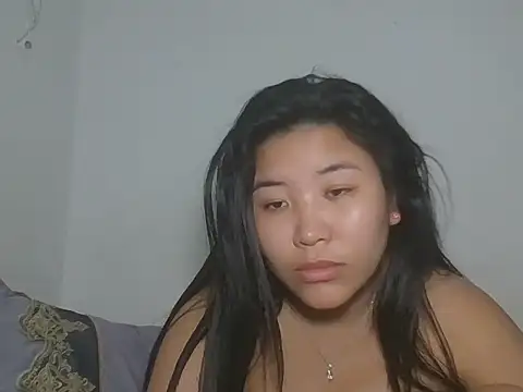 Zyeiii 现场XXX聊天