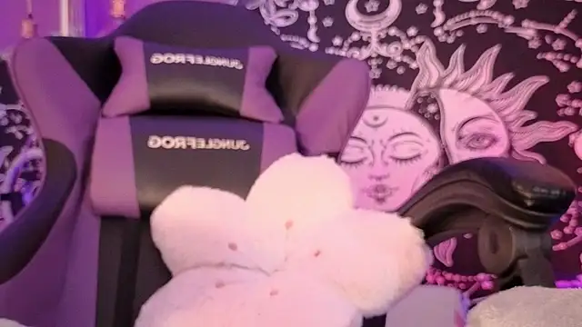 Gaia_Gatex: онлайн-секс-чат