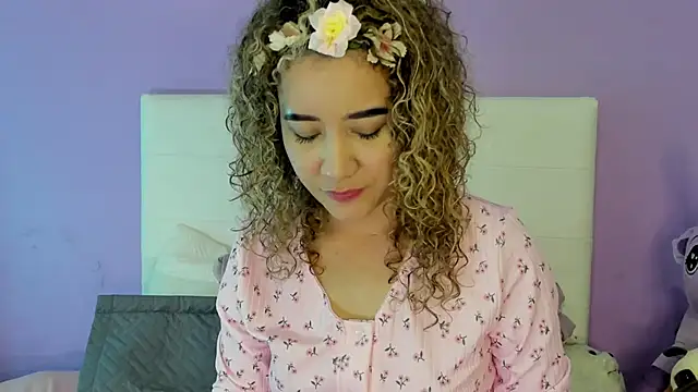 Chat +18 de Charlotte11-11 ao vivo