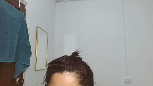 Chat +18 de Thalian ao vivo