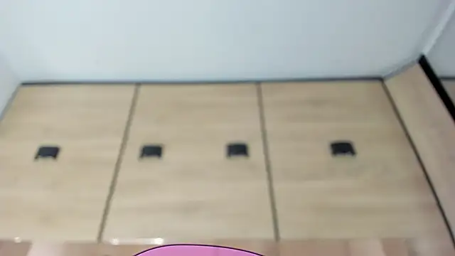 karol_lewiss live XXX chat