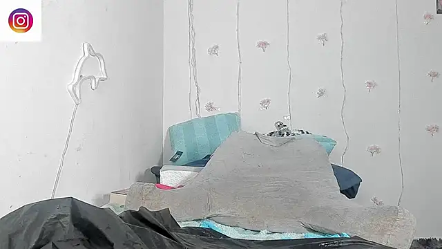 Živý XXX chat YoungSophie