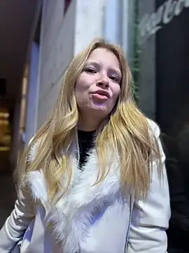 AnastasiaAniess' Live XXX Chat