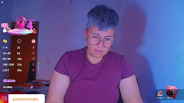 Yessi_rousse: онлайн-секс-чат