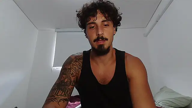 milkoffe Adlı Modelin Canlı XXX Sohbeti