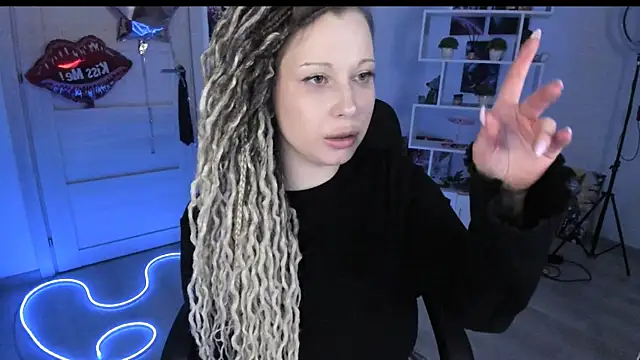 HoneySallyMoore – Live XXX-chat