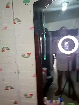 Chat +18 de pocahontas_nex ao vivo