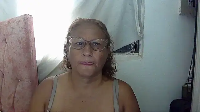 charrysexy1's Live XXX Chat