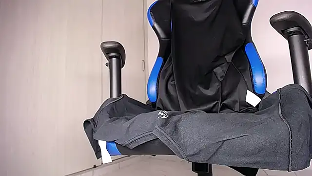 Živý XXX chat MAXJONES_2