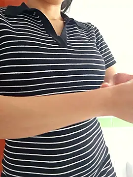 _MissCarla23_ Live XXX-chat