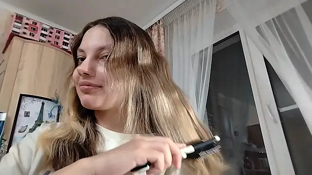 loaneeiのライブXXXチャット