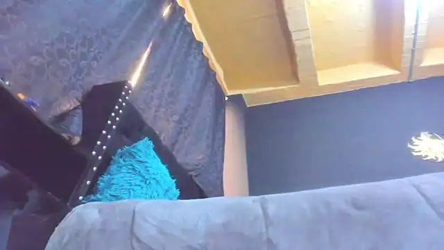 amareto_queenのライブXXXチャット