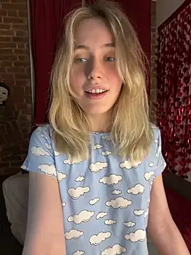 LovelyMiu Chat XXX live