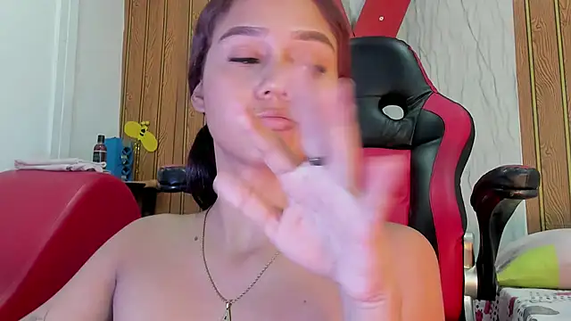 MarianaManzur: απευθείας συνομιλία ΧΧΧ