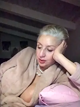 divinaerotica Live XXX-chat