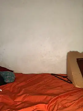 Chat +18 de luisahot_9727 ao vivo