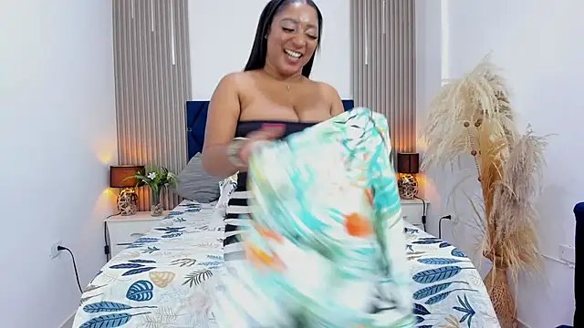 gabytyara2 现场XXX聊天