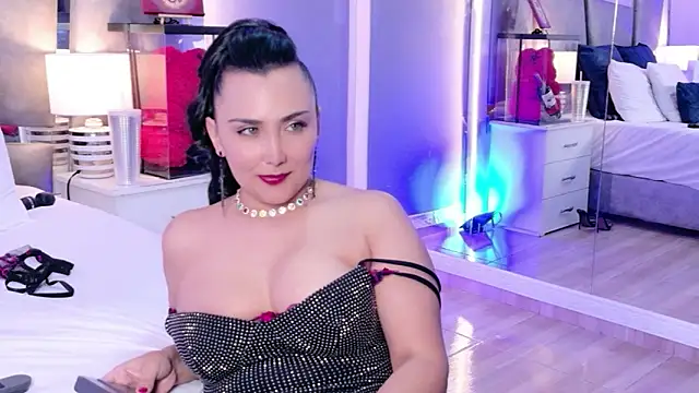 دردشة Evangeline_Taylorr الجنسية المباشرة