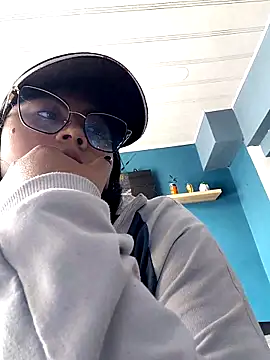 โชว์เว็บแคมของ Mari-98