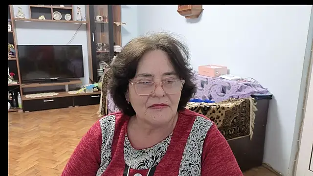 Pokazy przed kamerką – xMaryxAnne