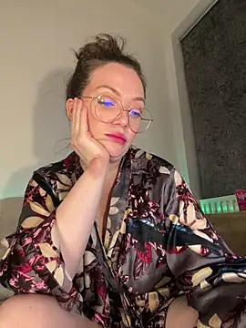 FemDom_RubyKnightXXO élő XXX-chatje