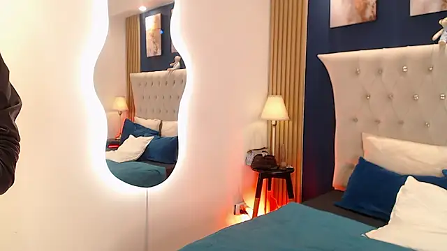 GloryShine লাইভ XXX চ্যাট