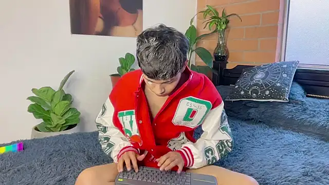 Andy_Belier23 Webcamshow