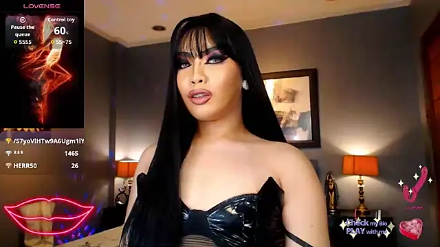 Show modela FridaHumphrey na web-kameri