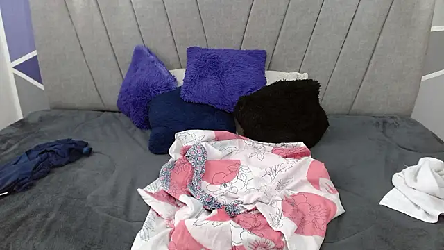 luna_merie: онлайн-секс-чат