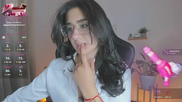 Chat +18 de annadu011 ao vivo