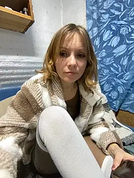 Chat +18 de Anita-Smith ao vivo