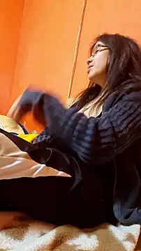 Chat +18 de rposhta1991 ao vivo